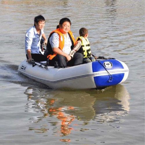 蔚县公园游玩充气漂流船